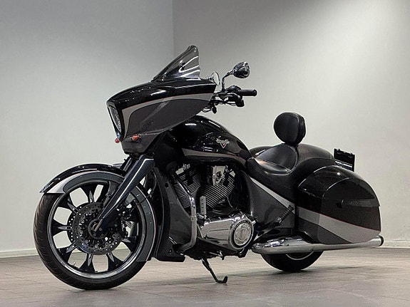Victory Magnum Performance LED Fairings BT Farthållare 21" ABS 20 of 21