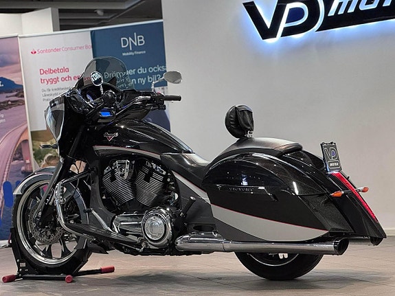 Victory Magnum Performance LED Fairings BT Farthållare 21" ABS 21 of 21