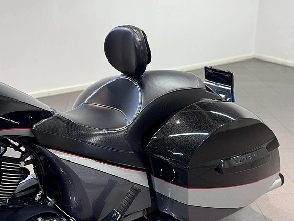 Victory Magnum Performance LED Fairings BT Farthållare 21" ABS 14 of 21