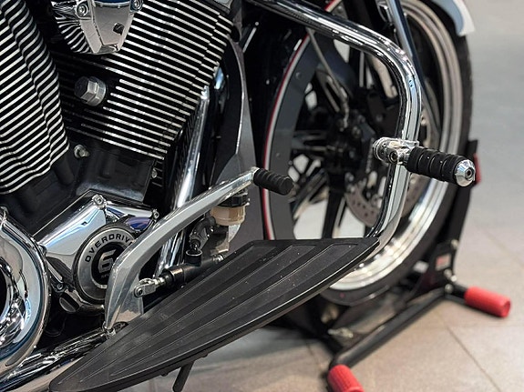 Victory Magnum Performance LED Fairings BT Farthållare 21" ABS 17 of 21
