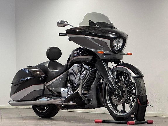 Victory Magnum Performance LED Fairings BT Farthållare 21" ABS 7 of 21