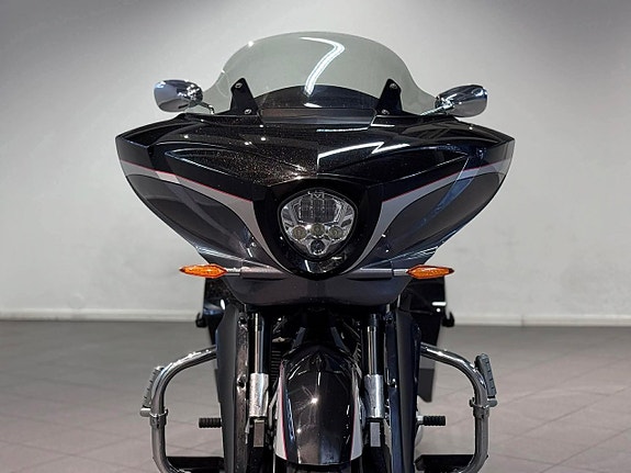Victory Magnum Performance LED Fairings BT Farthållare 21" ABS 8 of 21