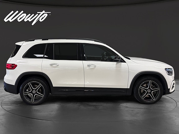 Mercedes-Benz GLB220 d 3 of 16