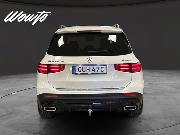 Mercedes-Benz GLB220 d 5 of 16