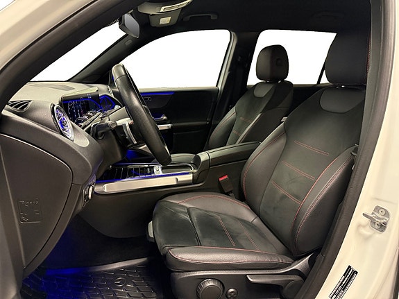 Mercedes-Benz GLB220 d 8 of 16