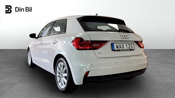 Audi A1 3 of 16
