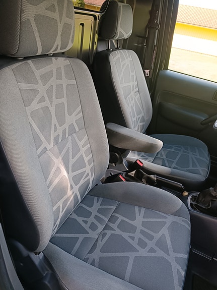 Ford Transit Connect 3 of 10