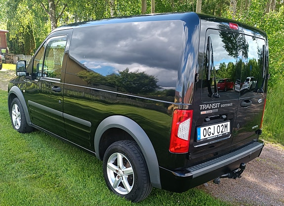 Ford Transit Connect 7 of 10