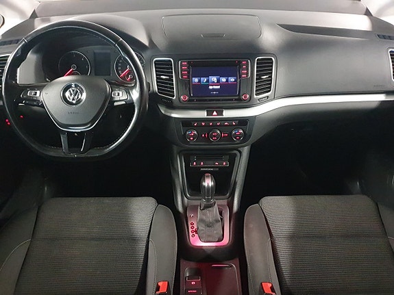 Volkswagen Sharan 11 of 19