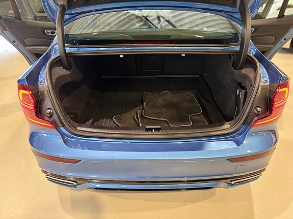Volvo S60 21 of 21