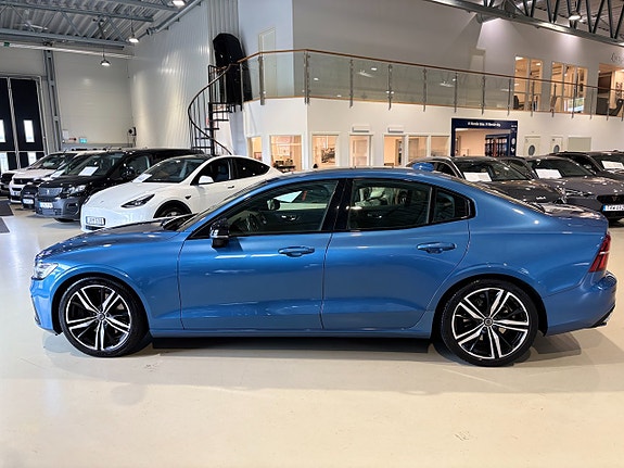 Volvo S60 2 of 21
