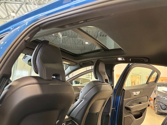 Volvo S60 11 of 21