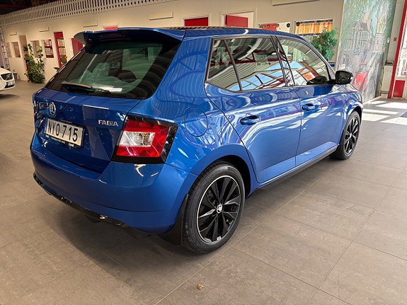 Skoda Fabia 5 of 13