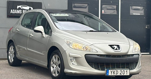 Peugeot 308 4 of 12