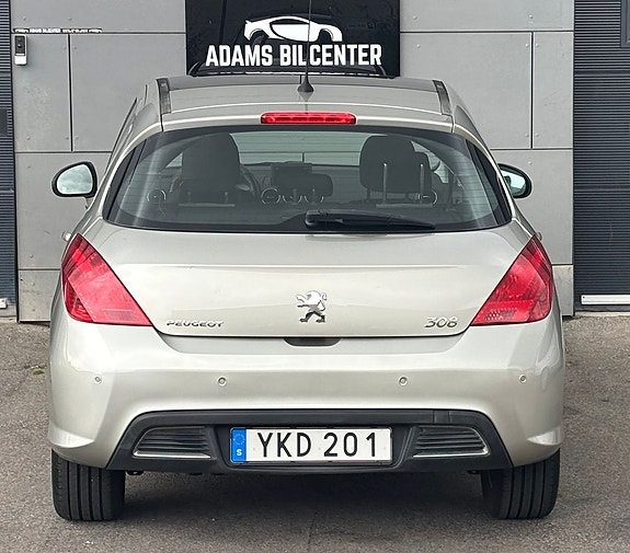 Peugeot 308 6 of 12