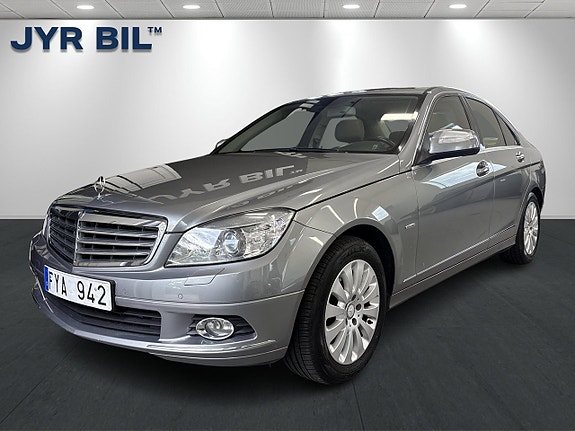 Mercedes-Benz C220 7 of 25