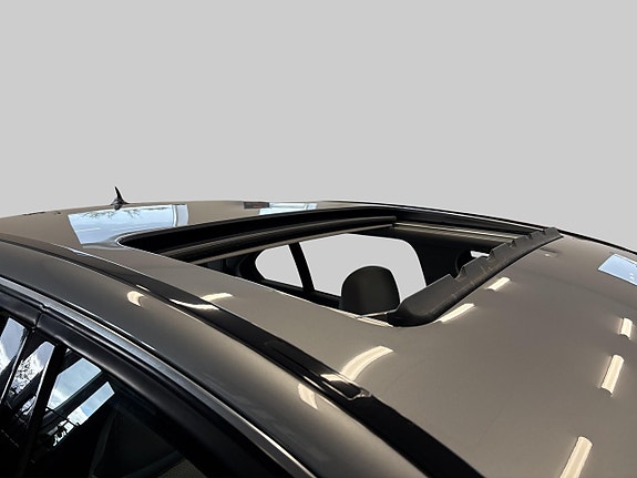 Mercedes-Benz C220 21 of 25