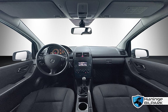 Mercedes-Benz A160 14 of 22