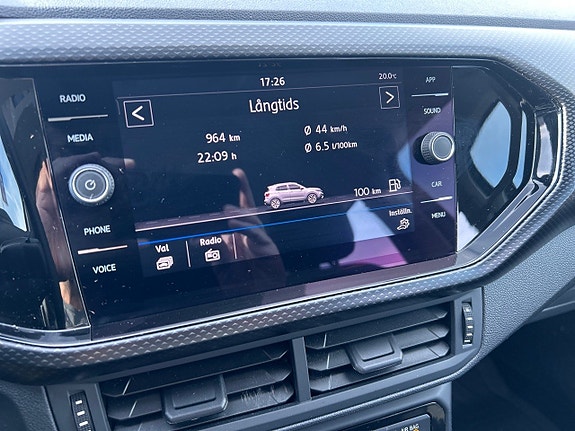 Volkswagen T-Cross 11 of 18
