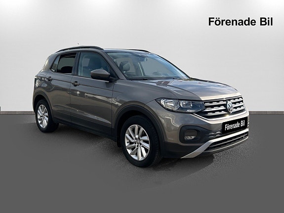 Volkswagen T-Cross 3 of 18