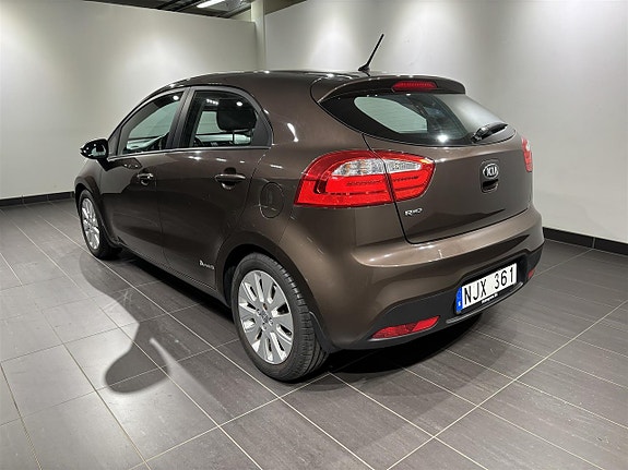 Kia Rio 2 of 2