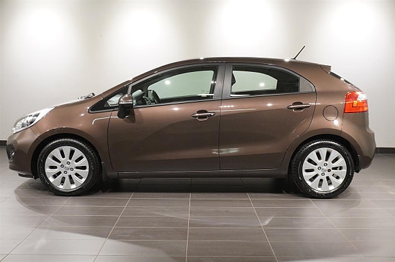 Kia Rio 2 of 13