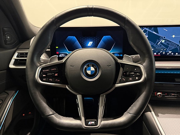 BMW 330e 13 of 18
