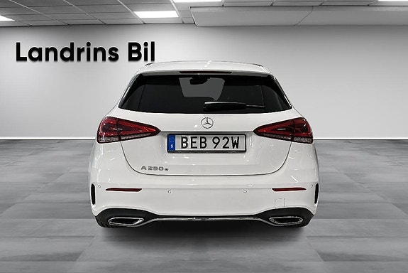 Mercedes-Benz A250 e 6 of 15