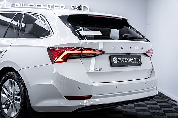 Skoda Octavia 12 of 27