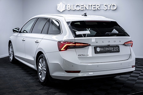 Skoda Octavia 11 of 27