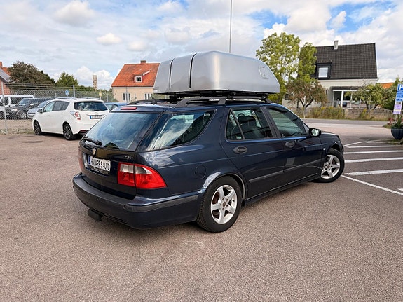 Saab 9-5 4 of 12