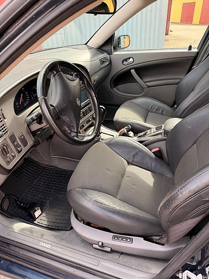 Saab 9-5 6 of 12