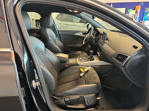 Audi A6 allroad 11 of 26