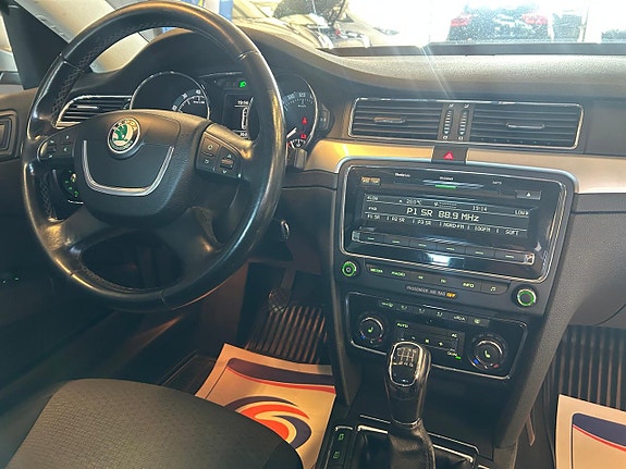 Skoda Superb 12 of 21