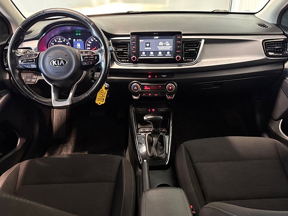 Kia Rio 10 of 25