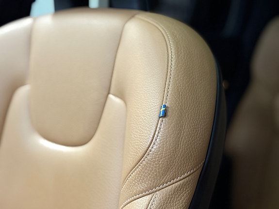 Volvo XC90 12 of 28