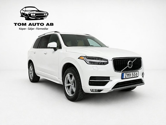 Volvo XC90 8 of 28