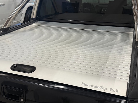 Volkswagen Amarok 14 of 30