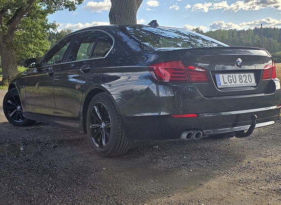 BMW 520d 3 of 4