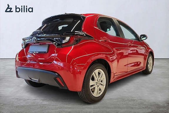 Toyota Yaris 18 of 20
