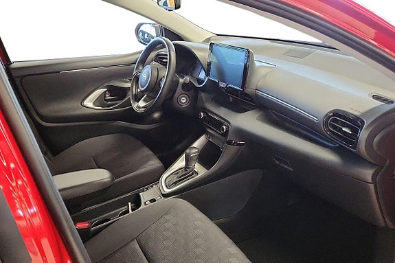 Toyota Yaris 7 of 20