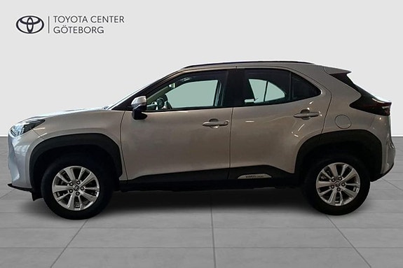Toyota Yaris Cross 4 of 11