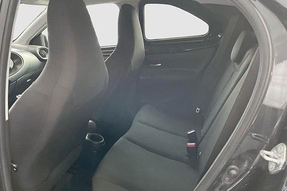 Toyota Aygo X 9 of 12