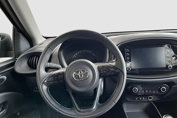 Toyota Aygo X 11 of 12