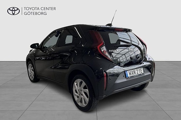 Toyota Aygo X 4 of 12