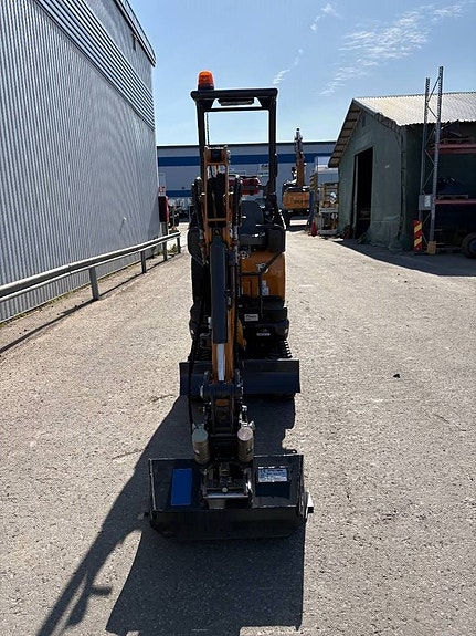 CASE CX 12 D 6 of 10