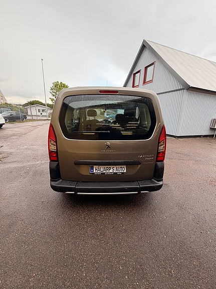 Peugeot Partner Tepee 6 of 20