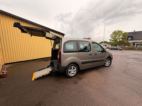 Peugeot Partner Tepee 20 of 20