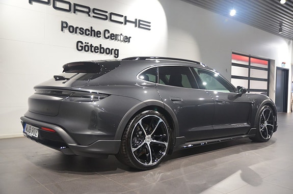 Porsche Taycan 4 4 of 20