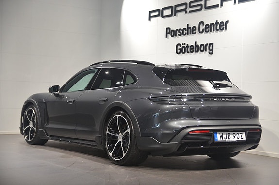 Porsche Taycan 4 6 of 20